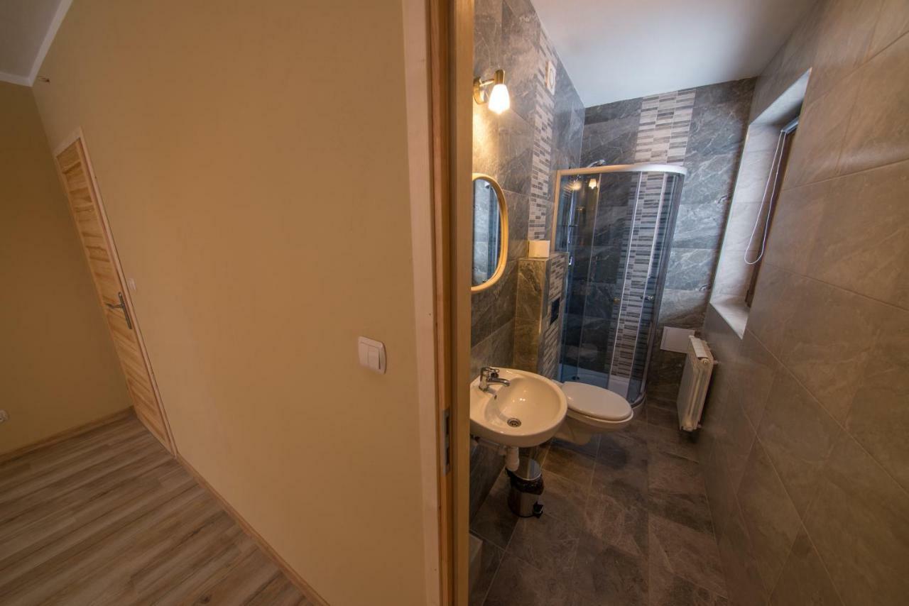 Pokoje I Apartamenty Nad Potokiem Zakopane Esterno foto